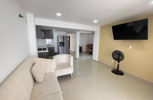 Monteria Apartment | Casa Grande 3 Hab 4 baños Montería