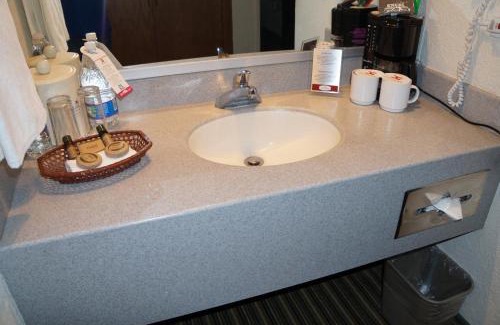 Chihuahua Hotel | Elegant Casa Grande Chihuahua: 5-Star Stay with Pool