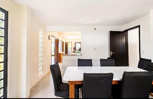 Rio Vermelho Norte House | Spacious Casa Grande with Pool in Florianópolis - 10/10 Rated