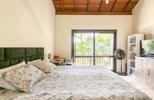 Rio Vermelho Norte House | Spacious Casa Grande with Pool in Florianópolis - 10/10 Rated