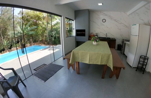 South Region House | Family-Friendly Casa Grande with Pool by Praia da Ferrugem