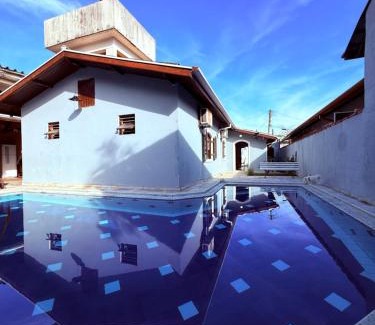Lazaro House | Family-Friendly Casa Grande with Pool near Praia do Lázaro