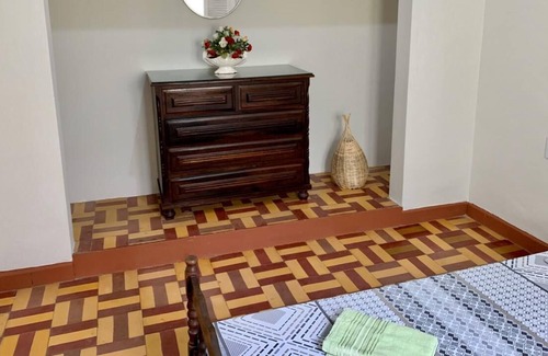 Olinda House | Experience Casa Grande da Bica do Rosário with Family Amenities