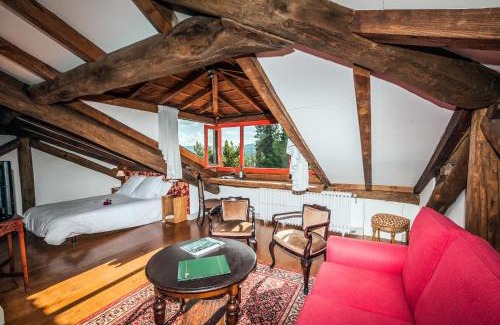 Sober Hotel | Discover Casa Grande de Rosende: Top-Rated Family Retreat