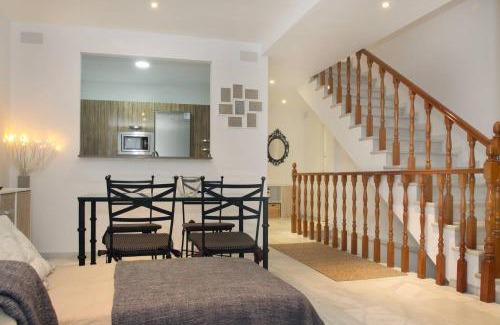 San Lorenzo House | Historic Casa Grande: Family & Pet Friendly Retreat