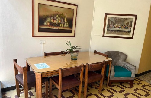 Villa Nueva House | Budget-Friendly Stay at Casa Grande Hostal - Family Friendly!