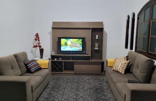 Sao Lourenco House | Spacious Family Retreat with Pet-Friendly Amenities