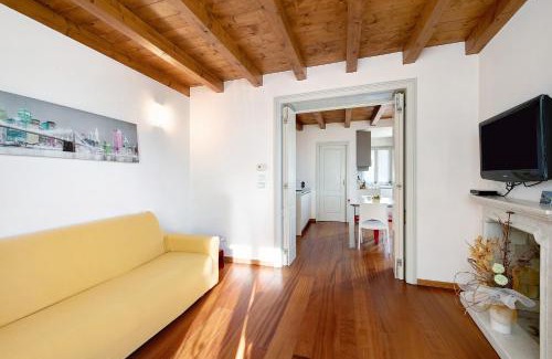 Gargnano Apartment | Discover Casa Grazia - Appartamento Luce, Family Friendly Stay
