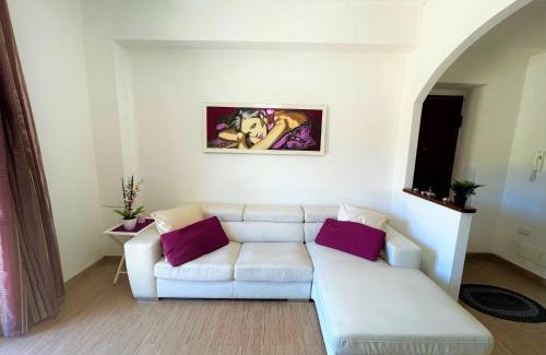 Santa Teresa di Riva Apartment | Discover Casa Grazia: Family-Friendly Retreat with 9.2 Rating