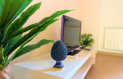 Santa Teresa di Riva Apartment | Discover Casa Grazia: Family-Friendly Retreat with 9.2 Rating