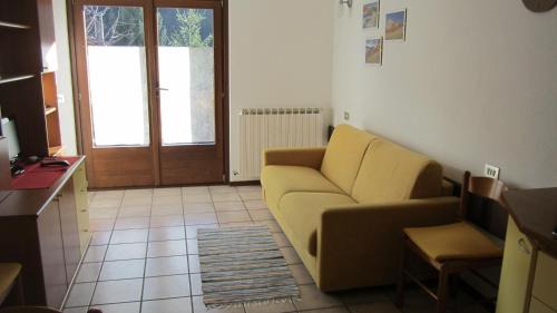 Isolaccia Apartment | Child-Friendly Retreat: Casa Grazia with 9.3 Rating