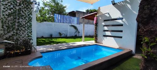 Jojutla House | Discover Casa Guacamayas: Pet-Friendly Family Getaway
