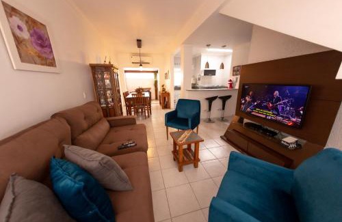 Parque Enseada House | Casa Guarujá - Oceanfront Retreat with 9.8 Guest Rating