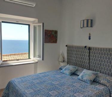 Chiessi House | Discover Casa Guerrino: Oceanfront Retreat with Great Reviews