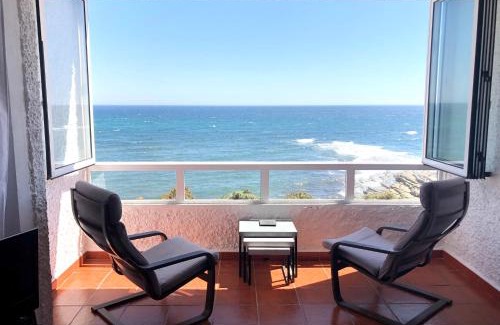 Los Canos de Meca Apartment | Family-Friendly Casa Guido with Oceanfront Pool Access