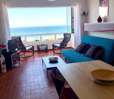 Los Canos de Meca Apartment | Family-Friendly Casa Guido with Oceanfront Pool Access