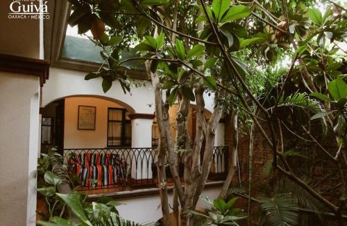 Centro House | Family-Friendly CASA GUIVÁ with Kitchen & 4-Star Comfort