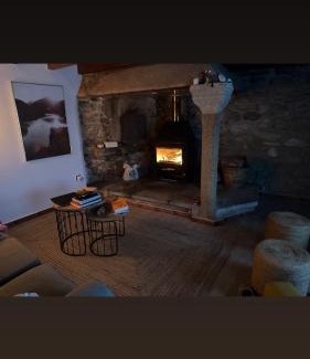 Vimianzo House | Discover Casa Gure Amets - A Family Retreat in Costa da Morte