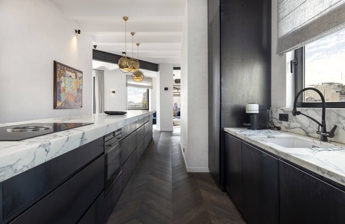 el Camp d'en Grassot i Gracia Nova Apartment | Elegant Casa Hercules Penthouse with La Sagrada Familia View