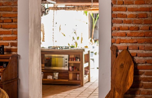 Santa Cruz de Mompox House | Historic Casa in Central Mompox with Family-Friendly Amenities
