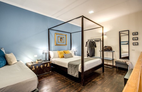 Historical Center House | Unforgettable Stay at Casa Hosteno: Top-Rated Amenities