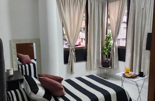 La Candelaria House | Top-Rated Casa Hotel La Oculta: Breakfast & Kitchen Access