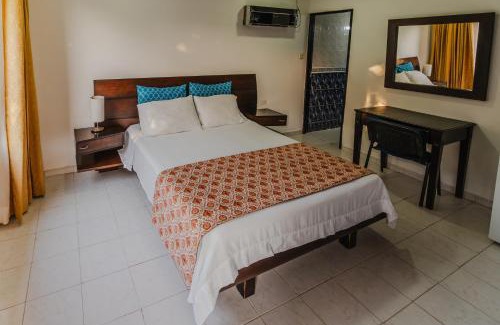 Monteria Apartment | Explore Casa Hotel Miriam: Pet-Friendly & Family-Oriented Stay