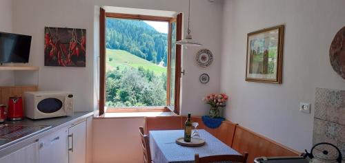 Revo House | CASA IDA - Top Rated Stay with Family & Pet-Friendly Amenities