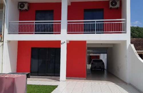 Guaratuba House | Casa Igor Pool: Oceanfront Haven with Top-Rated Amenities