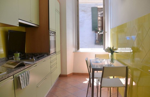 Cannobio Apartment | WelcHome at Casa il Balconcino: Family-Friendly Retreat