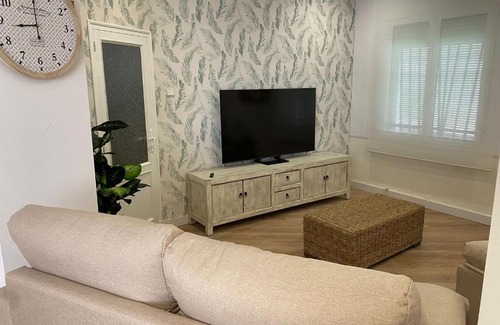 Agost House | Experience Casa Ilusión: Family & Pet-Friendly Retreat