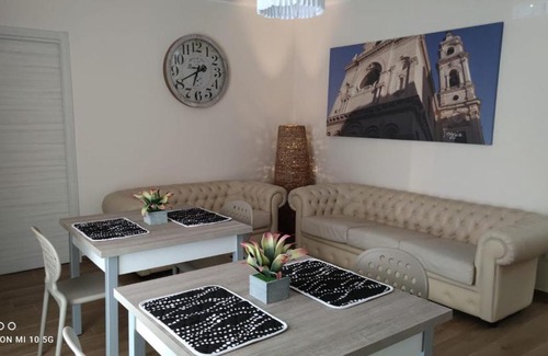 Foggia Apartment | Exceptional Casa in Fiera: Pet-Friendly & Breakfast Included