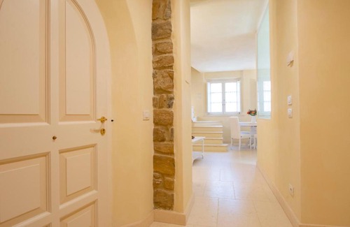 Masero Apartment | Discover Casa in Lunigiana - Bianca with Ocean View & Pool