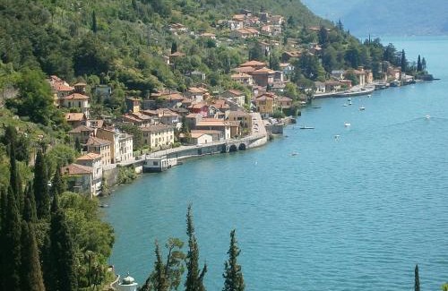 Fiumelatte House | Experience CASA IN RIVA AL LAGO with Oceanfront Views