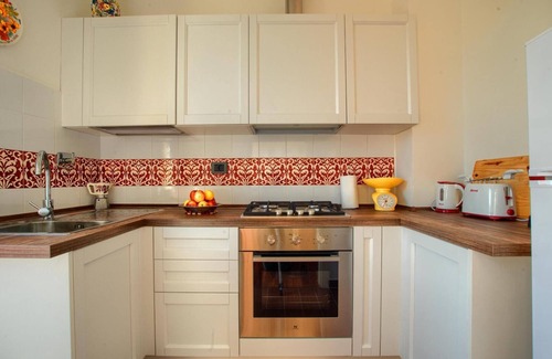 Torrazza Apartment | Discover Casa in Tipico Borgo Ligure with Scenic Terrace