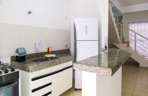 Jardim Mar e Ceu House | Incredible Casa with Wi-Fi, Steps from Praia da Enseada