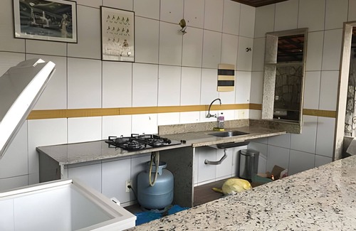 Petropolis Cottage | Relax at Casa Indaiá: Ocean Views and Pet-Friendly Stays