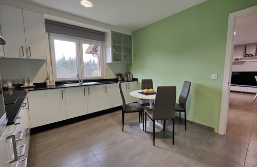 Bergondo House | Cozy Casa Independiente in Bergondo with Ocean View
