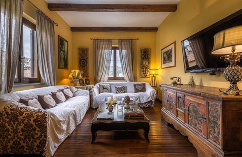 Castelnuovo di Farfa House | Relaxing Casa Indipendente with Private Pool & Family Amenities