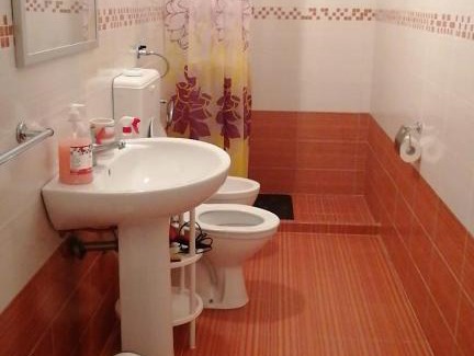 Castro Marina House | Relax at Casa Indipendente Castro - Family-Friendly Retreat