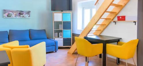 Reliquias Apartment | Unforgettable Oceanfront Stay at Casa Inglesa Roosa