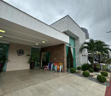 Tapana House | Casa inteira Sustentável com Piscina Privativa e 3 Suítes Executivas para COP 30
