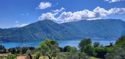 Tremezzo Apartment | Casa Intignano: Lake View Terrace & Family-Friendly Stay