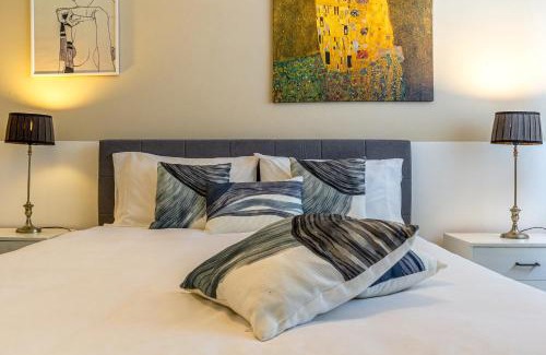 Villagonia Apartment | Family-Friendly Retreat at Casa Inzolia for Memorable Stays