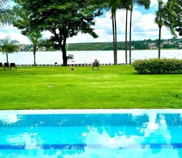 Brasilia Apartment | Casa Ipê - Beira lago- Lake View