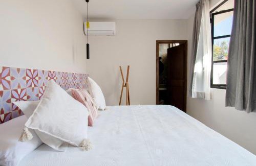 Americana House | Casa Irake: Family-Friendly Stay with Top Guest Rating 9.4