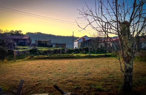 Lousame Ski Chalet | Child-Friendly Casa Iria: Guest Rated 9.7/10 for Comfort