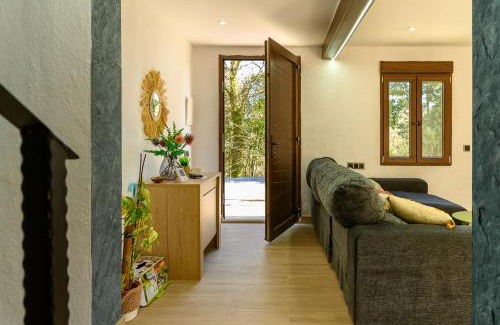 Lousame Ski Chalet | Child-Friendly Casa Iria: Guest Rated 9.7/10 for Comfort