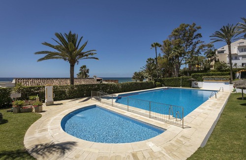 Golden Mile House | Unforgettable Stay at Casa Isa - Marbellamar with Ocean Views