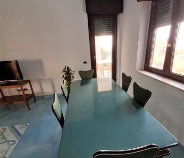 Licola Apartment | Discover Casa Isabea: Wheelchair Accessible & Family-Friendly